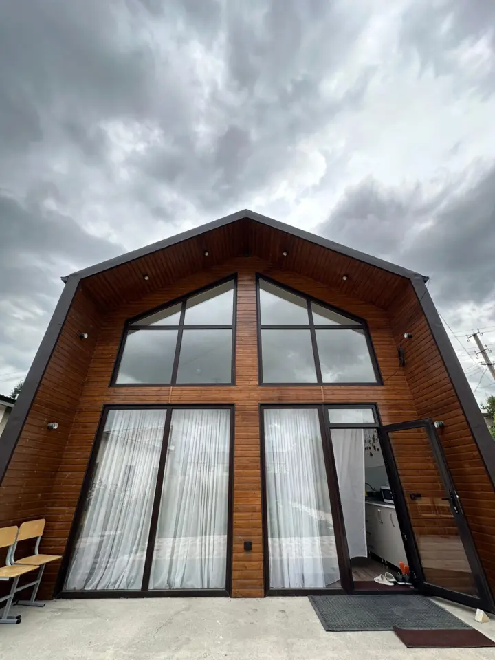 Барнхаус Каракол — townhouse, Karakol