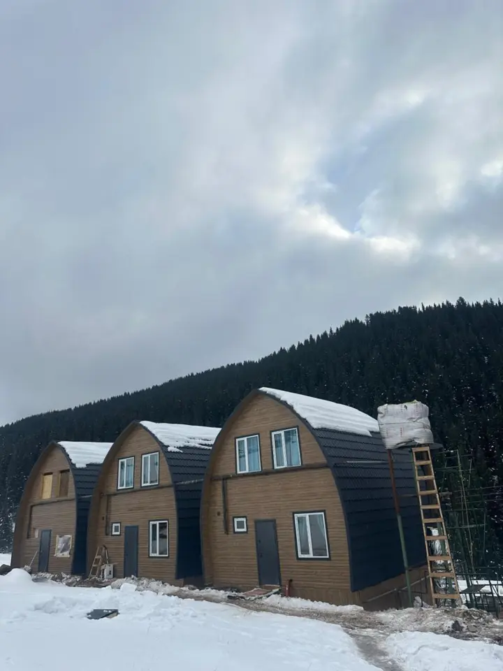 Барнхаус "Jannat sky" #1 — townhouse, v. Karakol (d. Ak-Suy )