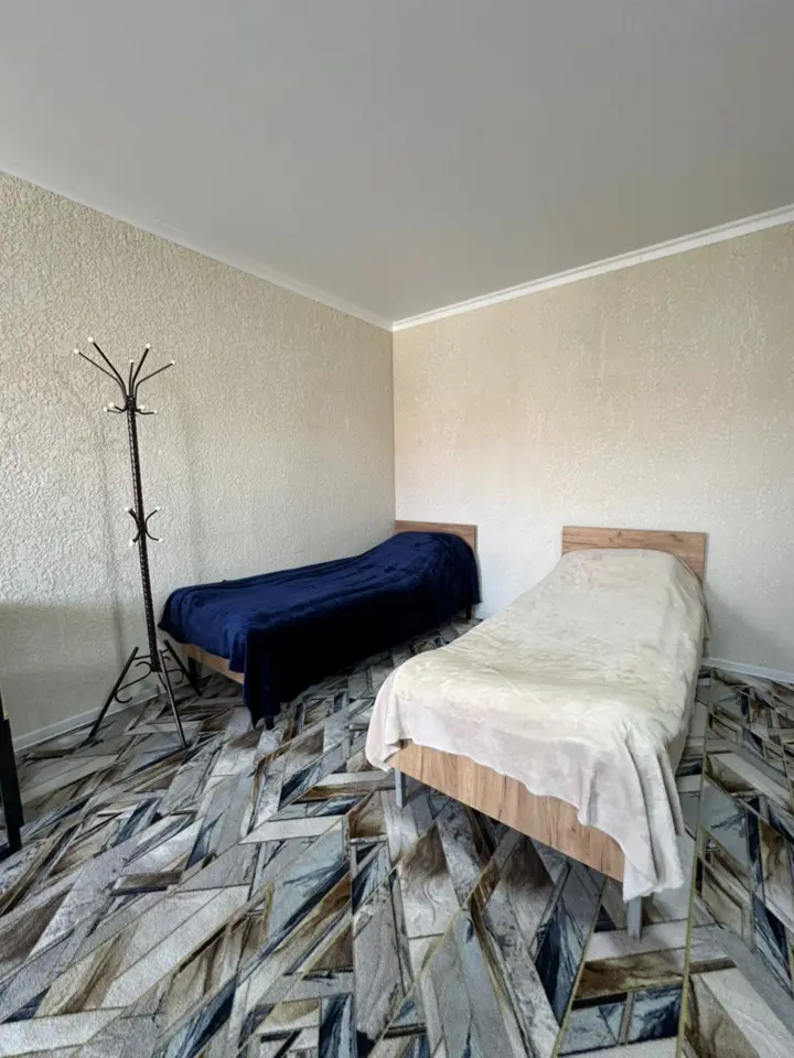 Zuuraat Resort — boarding house, v. Tamchy