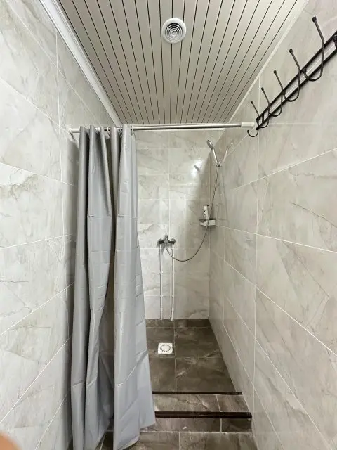 Трёхместная юрта — юрта, с. Тон