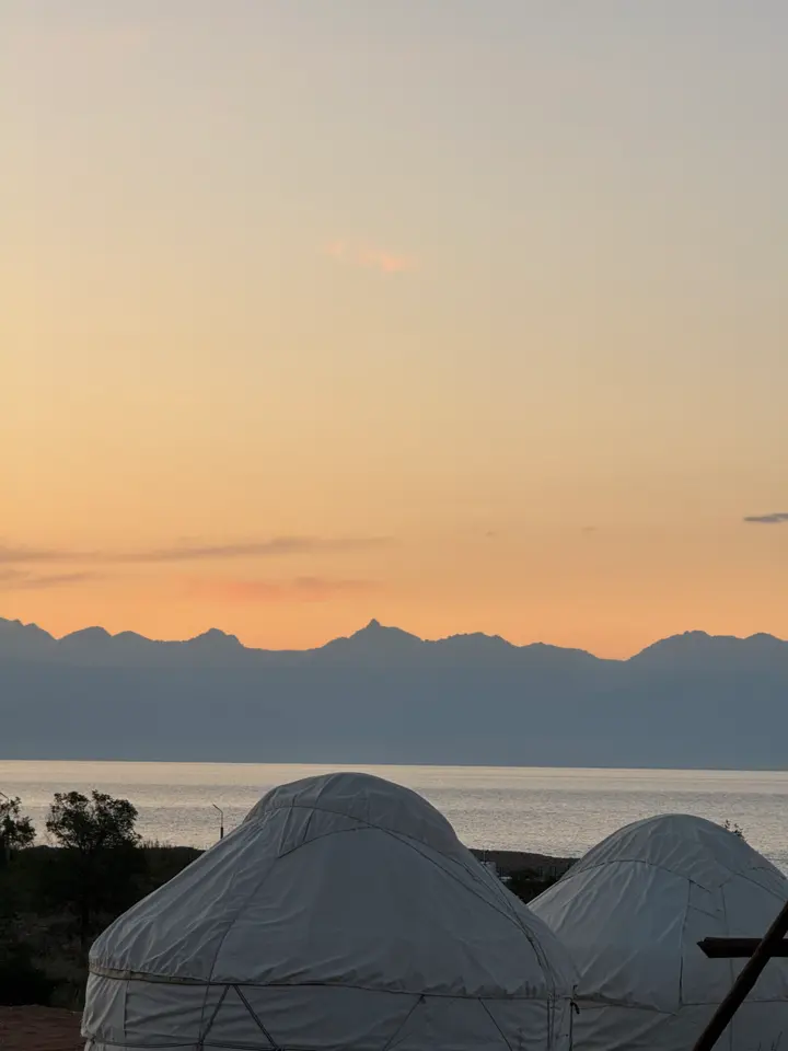 Chyrak yurt camp 4х местный — боз үй, Тон а.