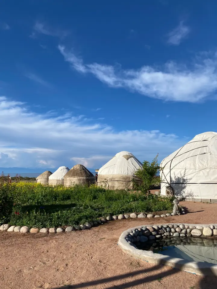 Yurt camp Sonun — yurt, v. Ton