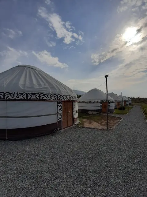 Tunduk Yurt Camp, 5-person capacity — yurt, v. Tosor