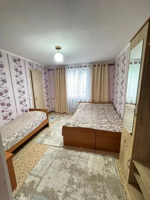 Трехместный номер — room, v. Tosor