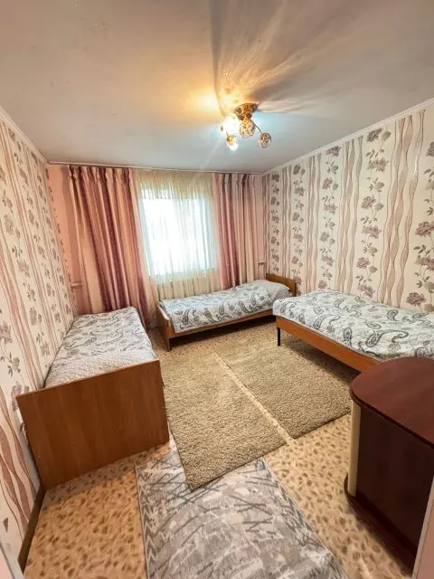 Трёхместный номер — room, v. Tosor