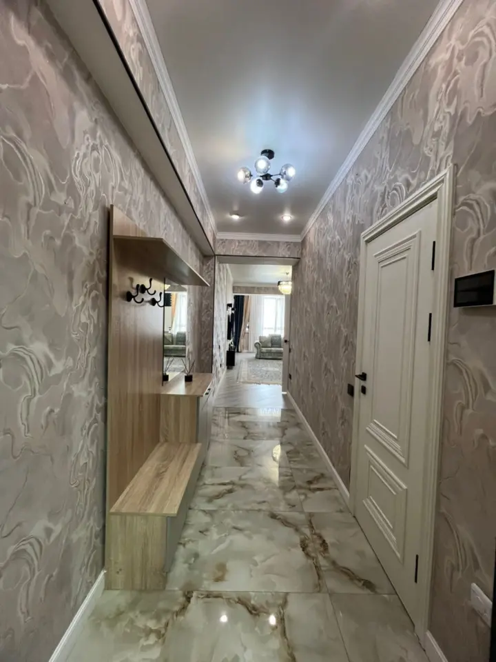 Three-room apartment — apartment, Bishkek