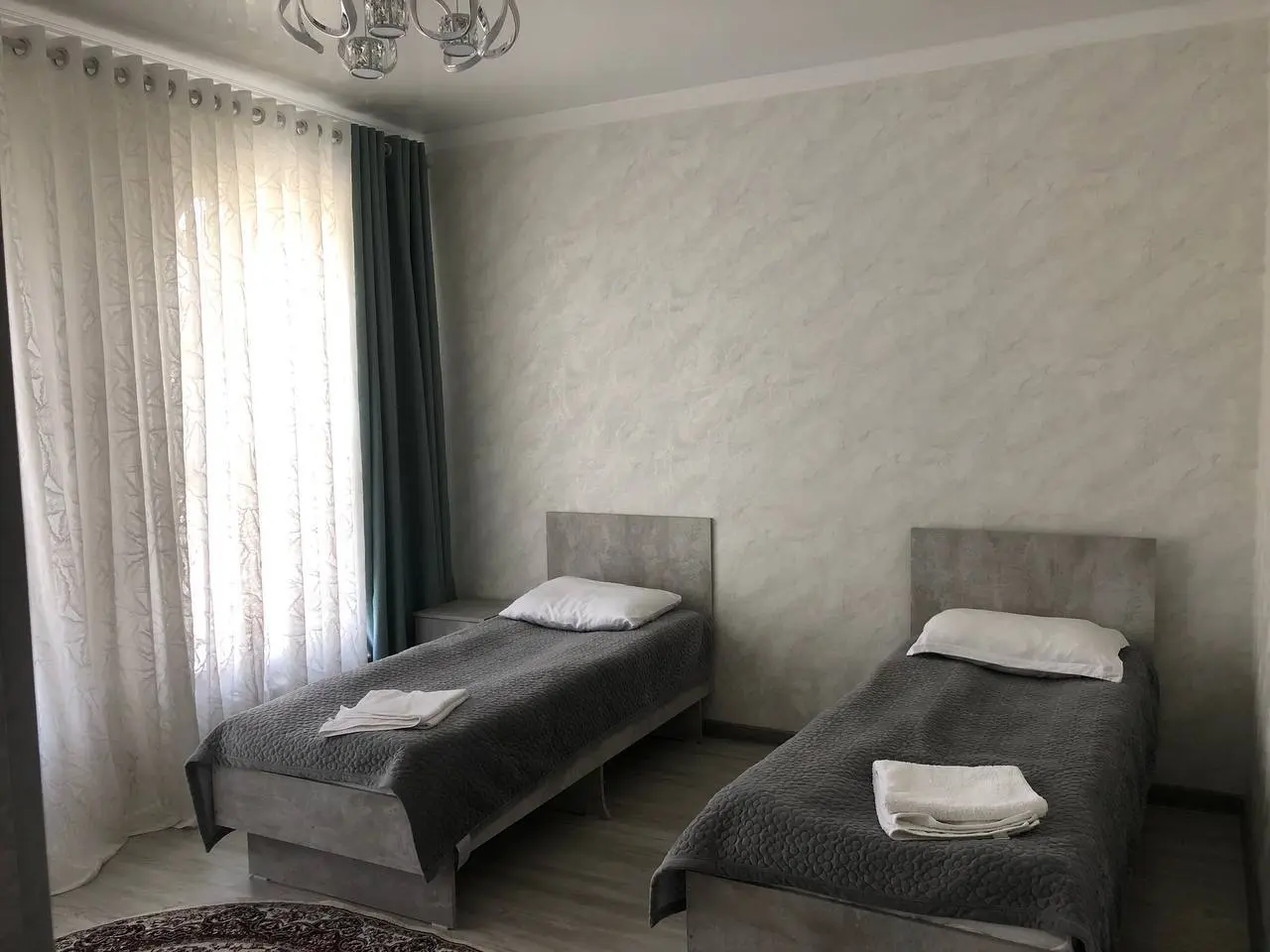 Двухместный с раздельными кроватями — room, Karakol
