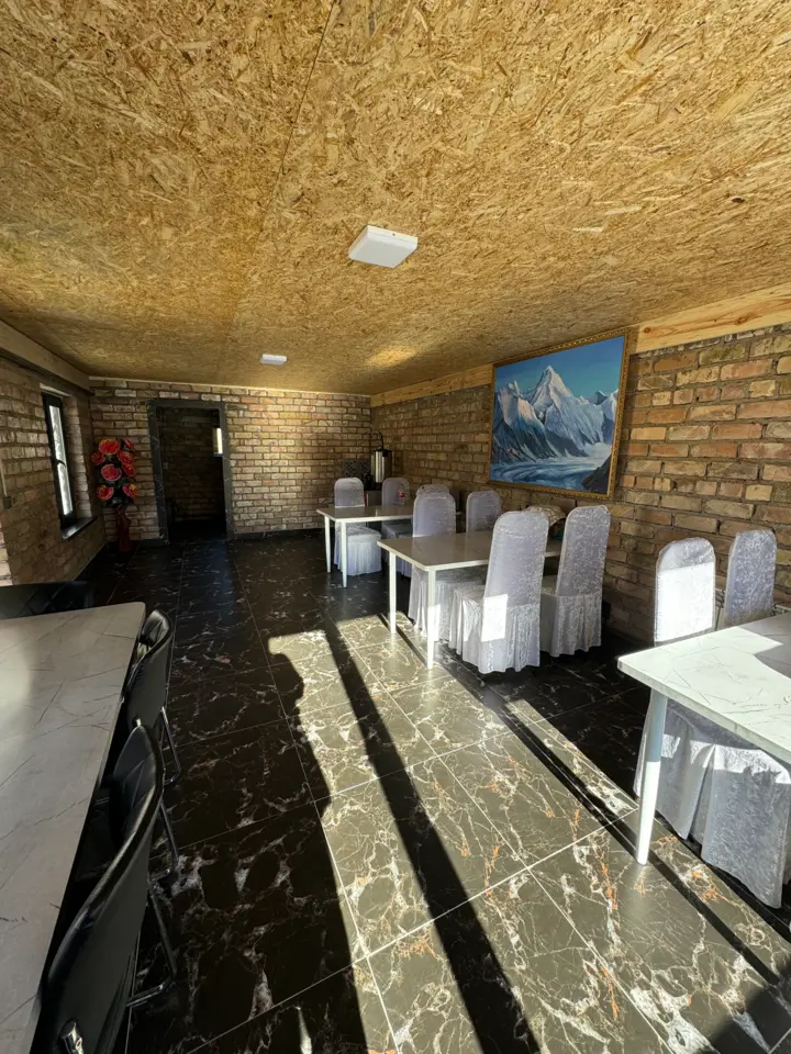 Khan Guest House — гостевой дом, с. Энильчек