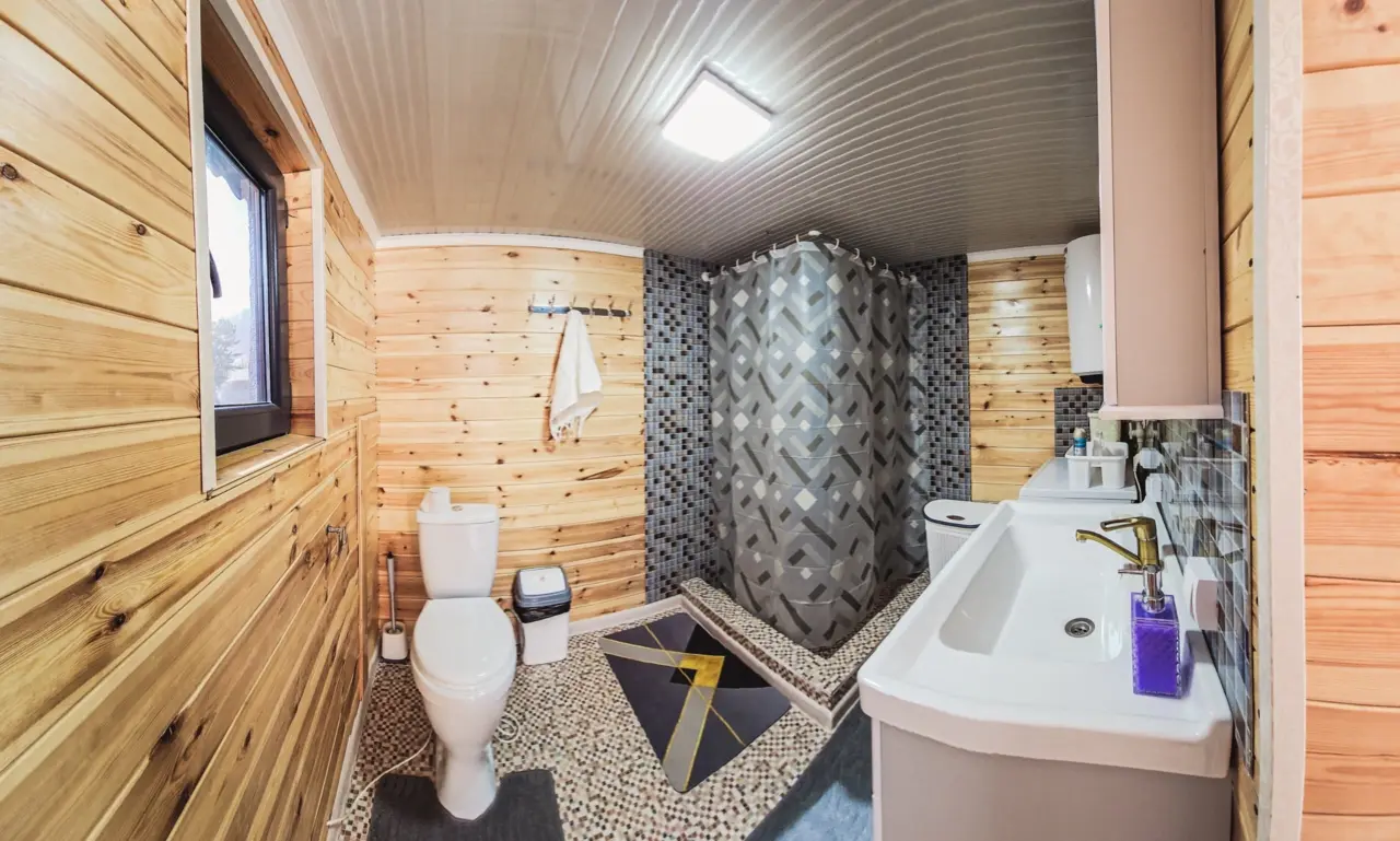 Двухместный номер в Khan Guest House — номер, с. Энильчек