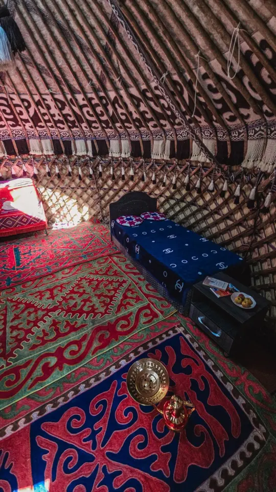 Юрта в Khan Guest House — yurt, v. Enilchek