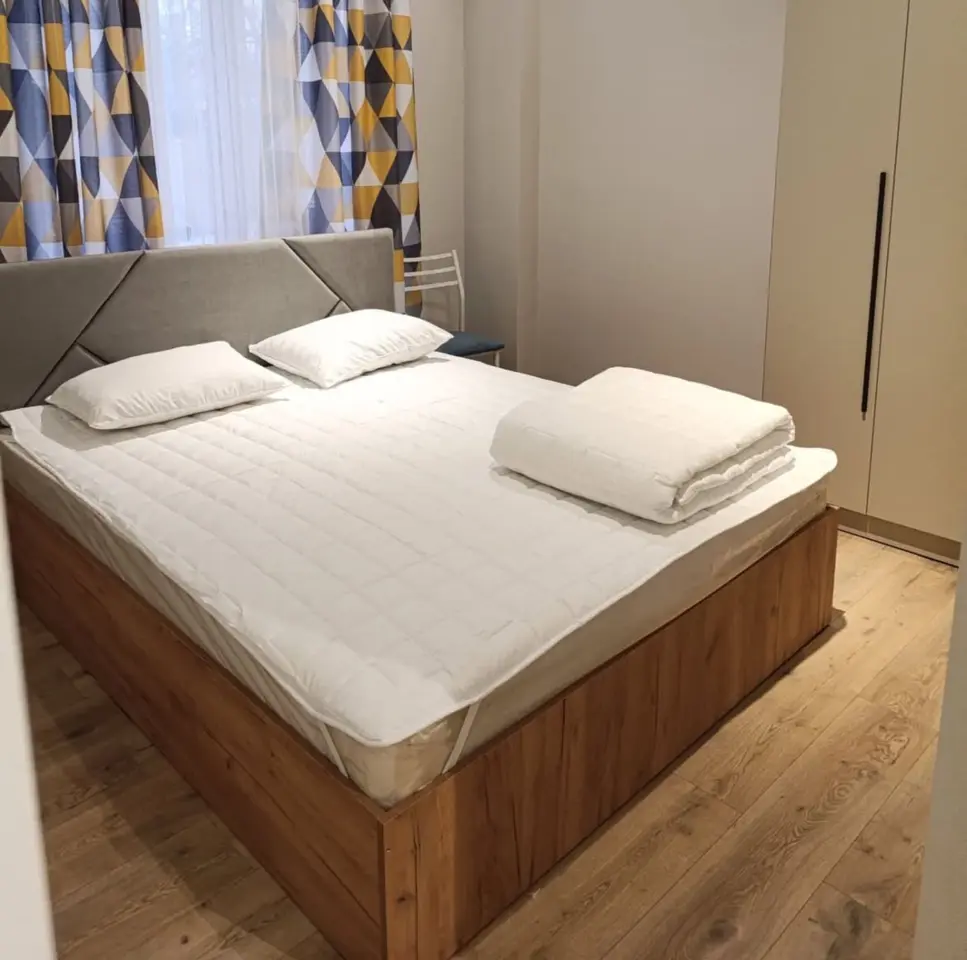 Улучшенный-Двухместный номер — room, Bishkek