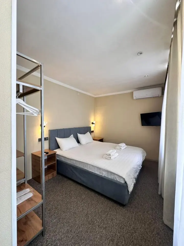 Suite Room — room, Osh
