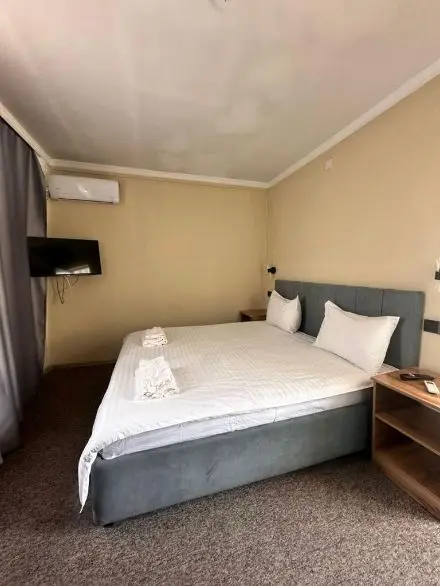 Junior Suite — room, Osh
