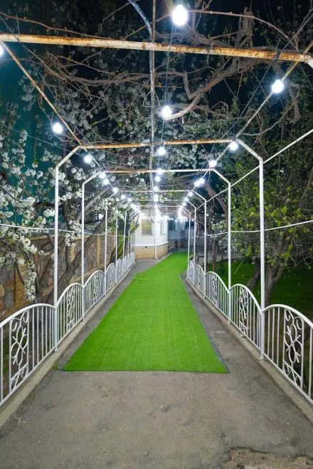 Green Hotel — hotel, Osh