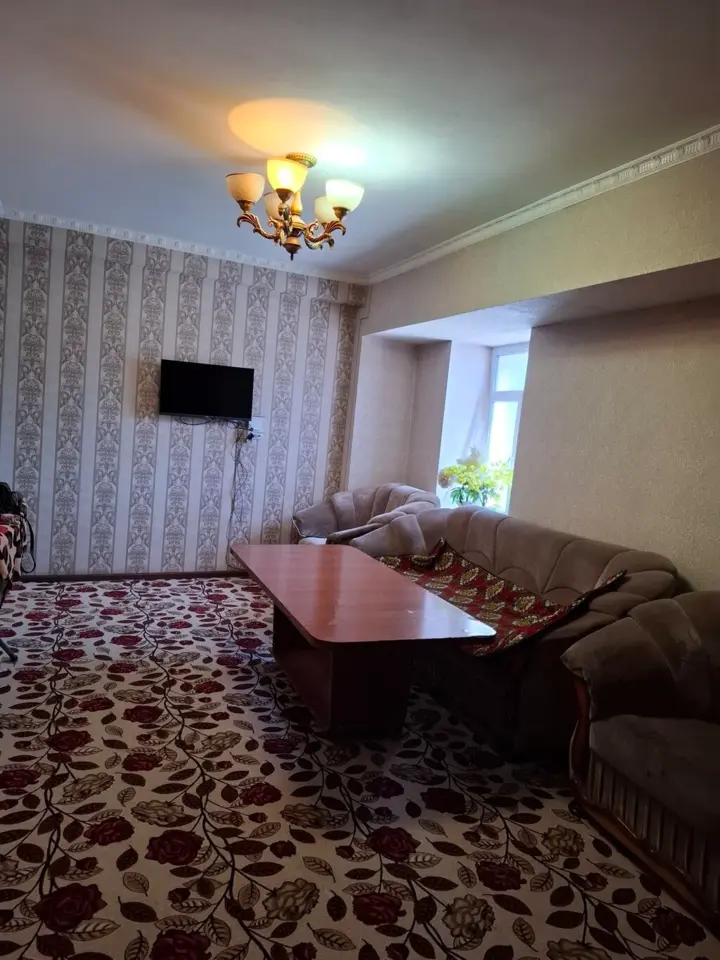 2-Room Apartment for Daily Rent — apartment, Osh