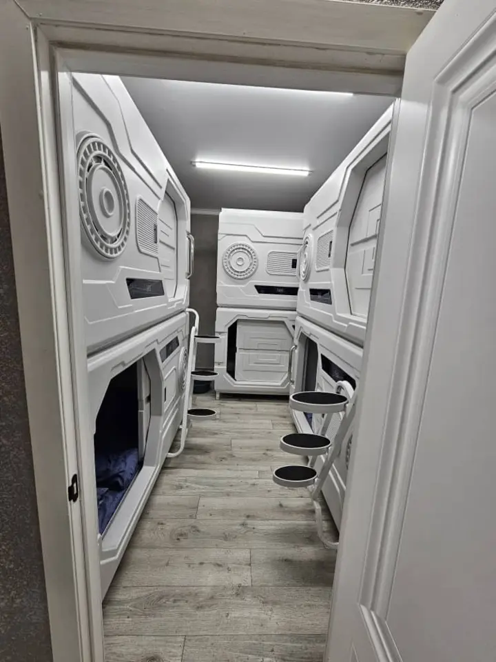 Койка Стандарт — bed space, Bishkek
