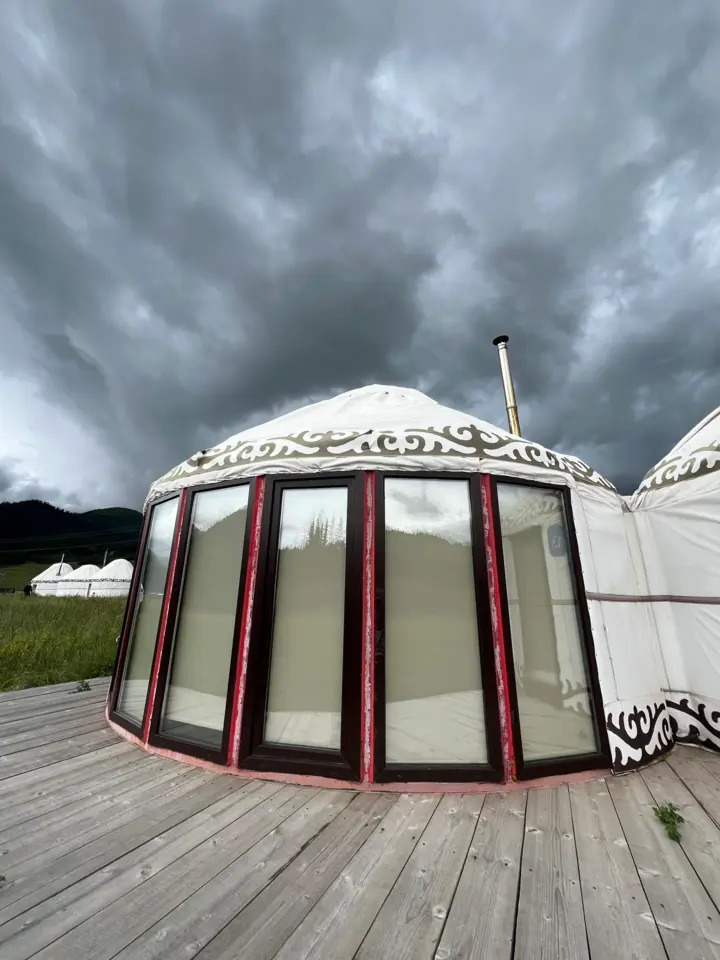 Vip Юрта — юрта, с. Каркыра
