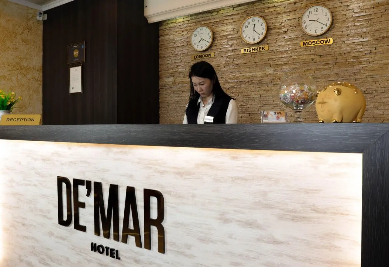 De'mar Hotel — hotel, Bishkek