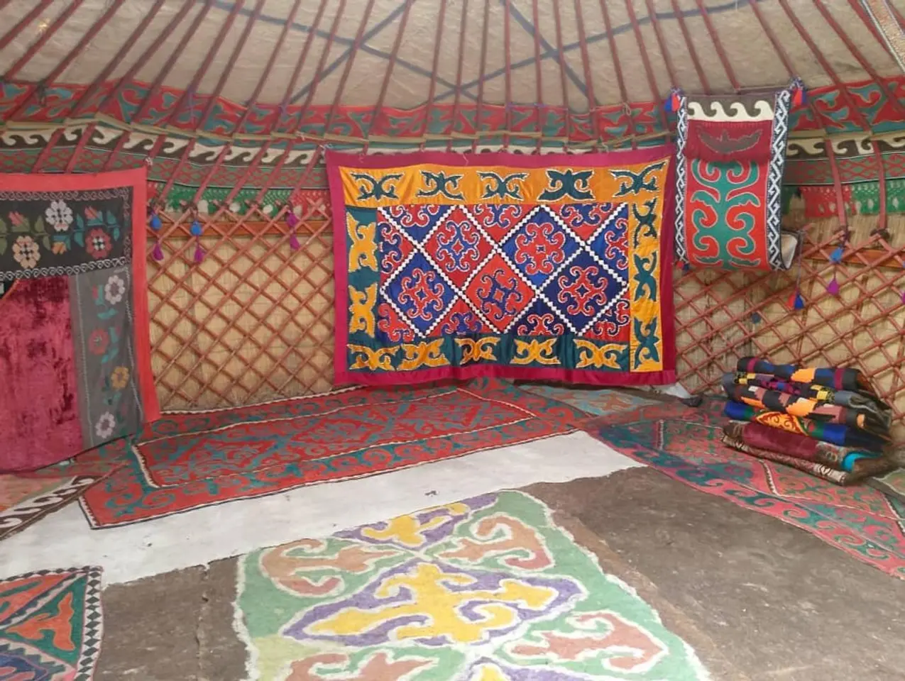 Ethno Yurt — yurt, v. Boz-Bulun
