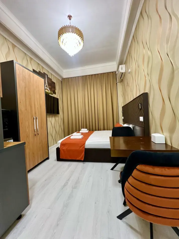 Comfort Hotel — hotel, Bishkek