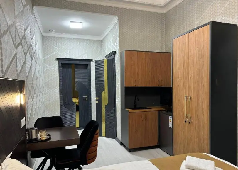 Comfort Hotel — hotel, Bishkek