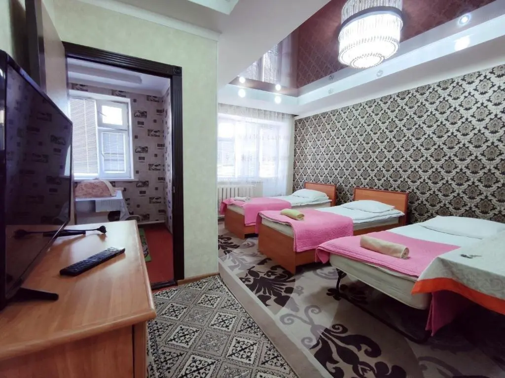Четырёхместный номер — room, Naryn