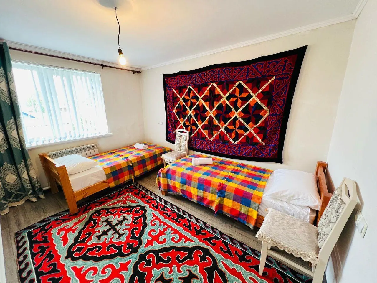 Twin — room, Naryn