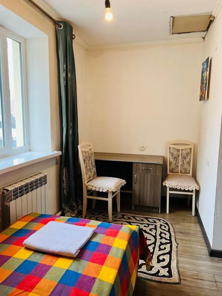 Single — room, Naryn