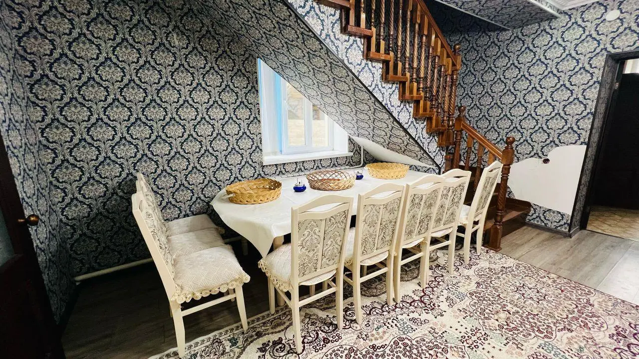 Четырехместный номер — room, Naryn