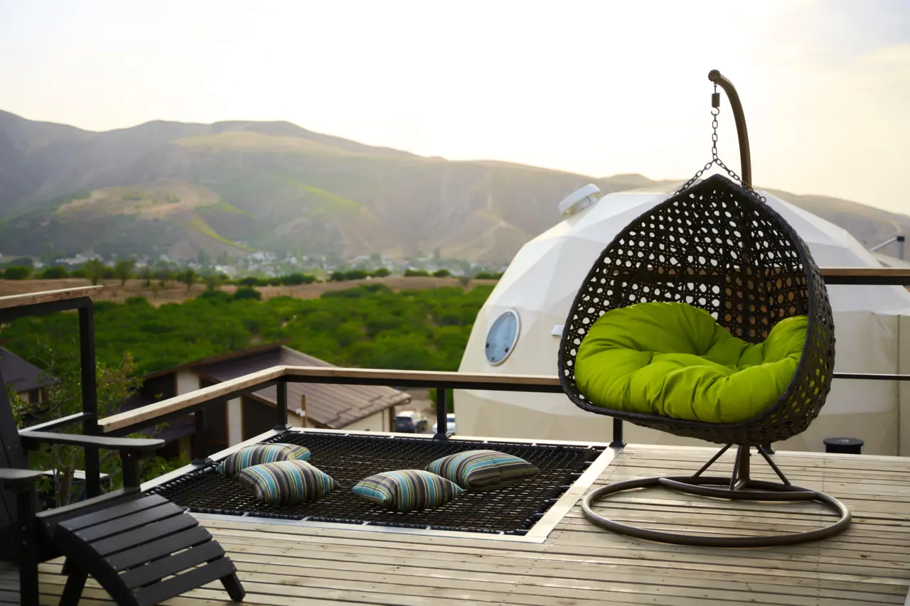 EcoHouse Glamping by ART HOTEL — зона отдыха, Бишкек