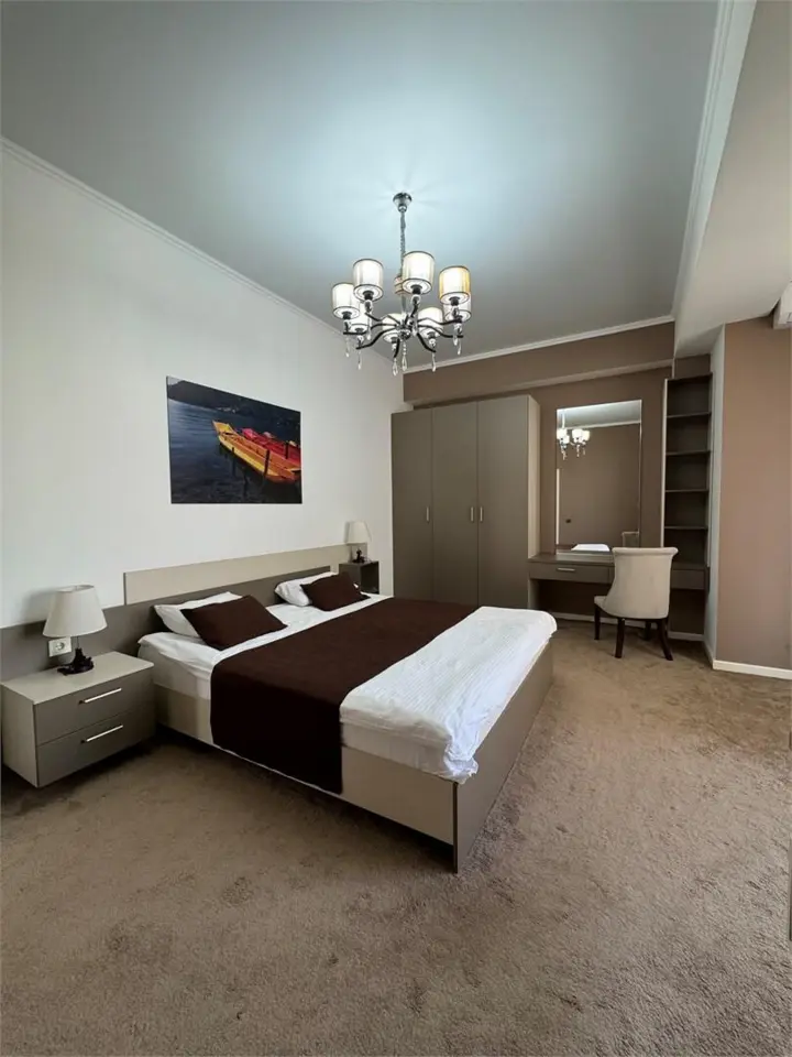 Deluxe 1-Bedroom • Mountain View • 2 Guests — apartment, Bishkek