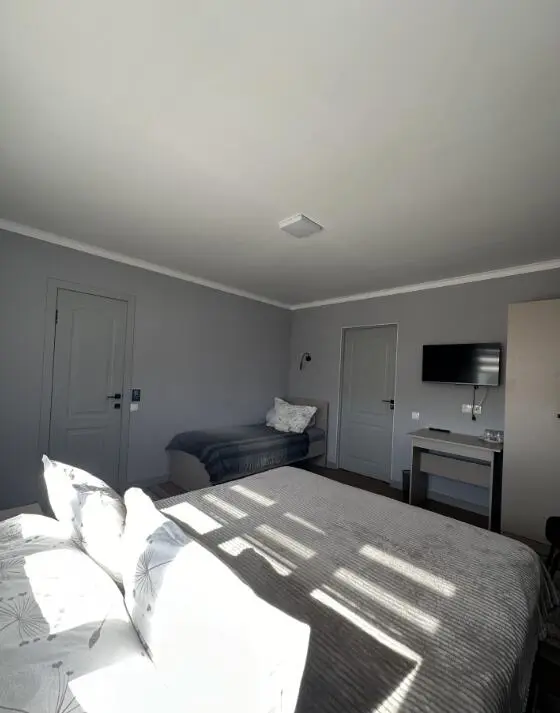 Семейный Люкс — room, Talas