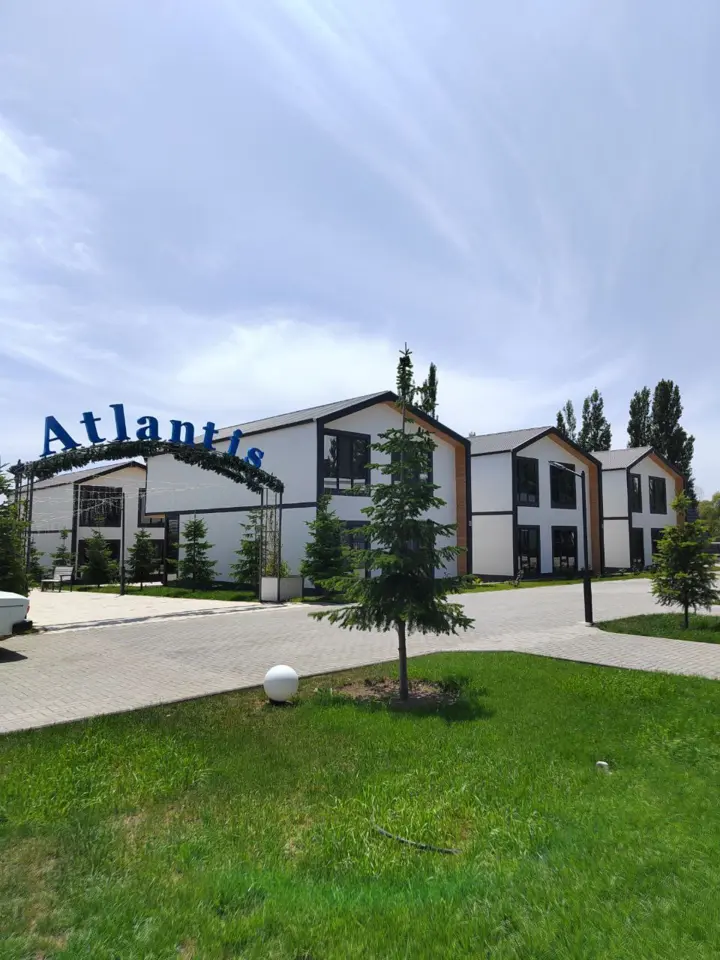 Atlantis Holiday Resort — boarding house, v. Chon-Sary-Oy
