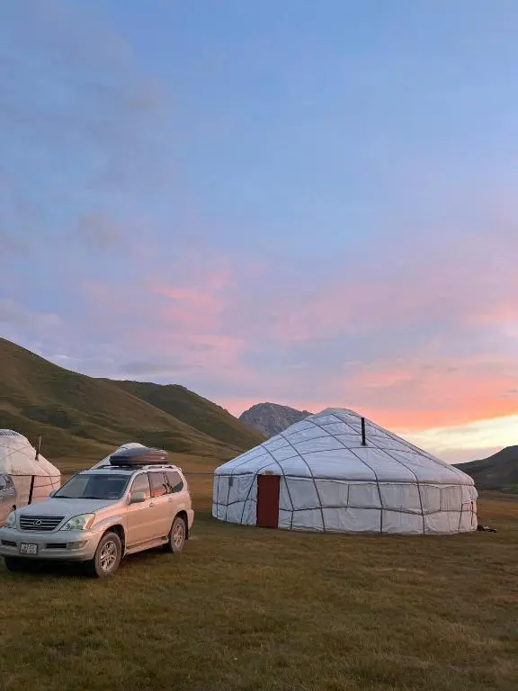 Kel Suu Yurt Camp — зона отдыха, Ат-Баши