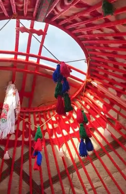 Юрта — yurt, v. Oktyabrskoe