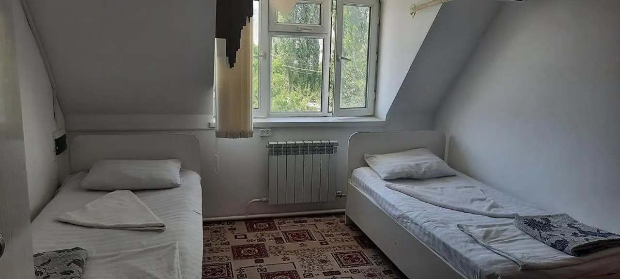 Гостевой дом "Байкут" — guest house, Batken