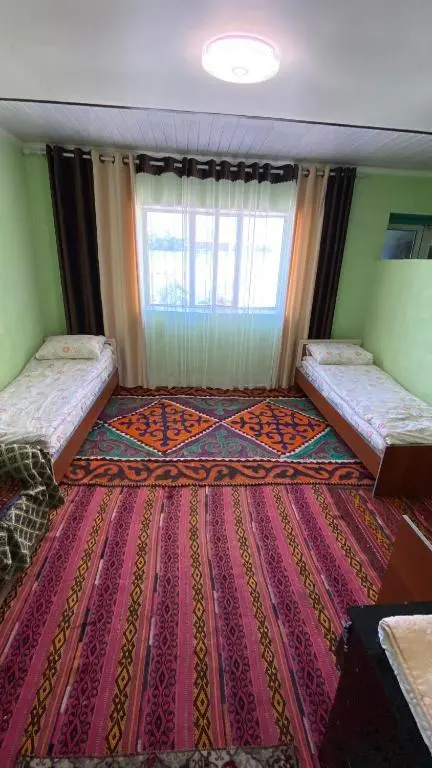 Guest house Janysh Baiysh — guest house, Sary-Mogol v.