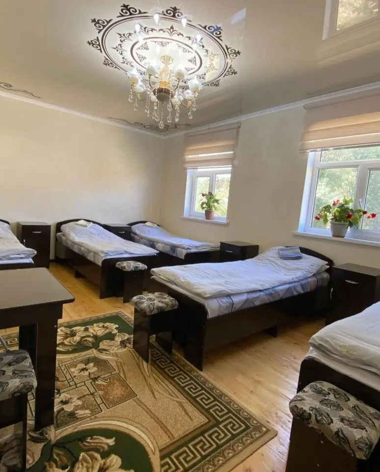 Пятиместный номер — room, Arkit