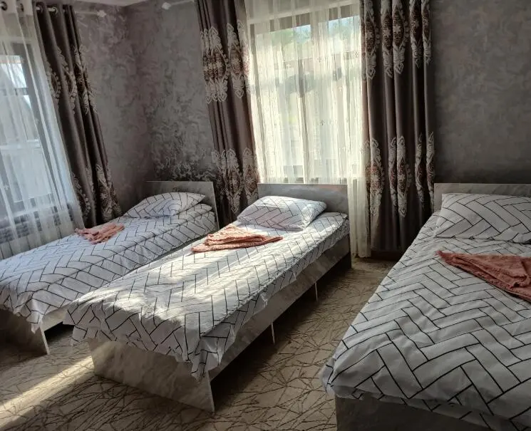 Трёхместный номер — room, Arkit