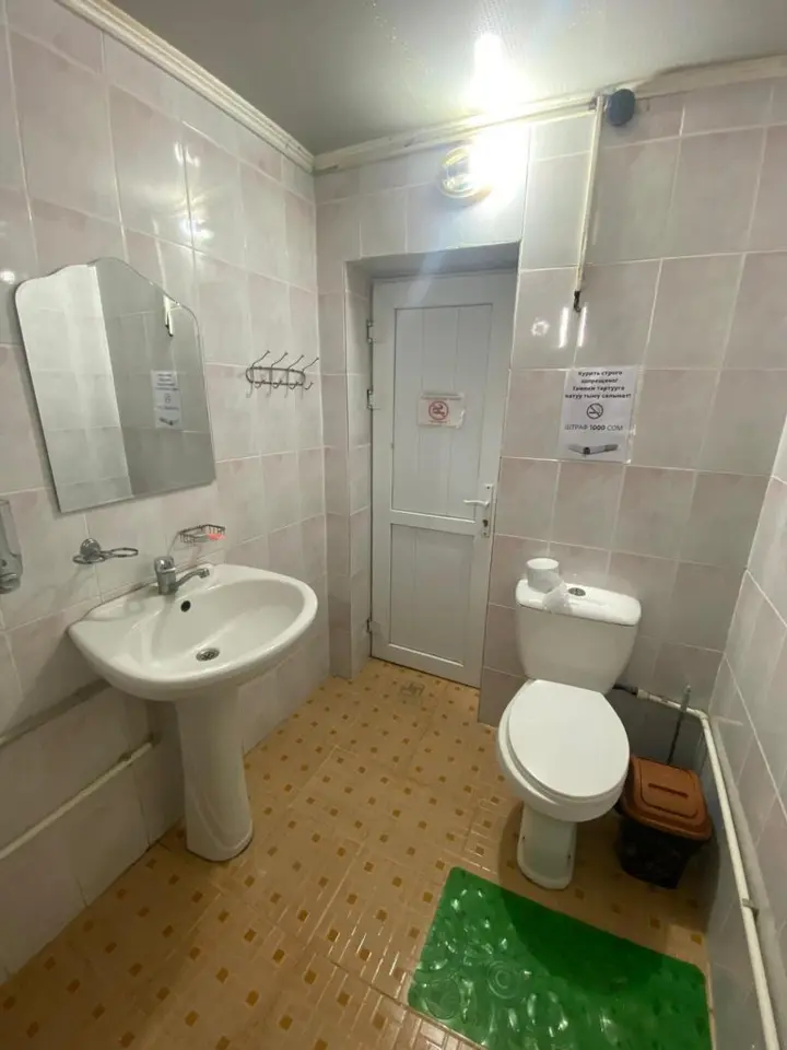 Трехместный номер — room, Batken