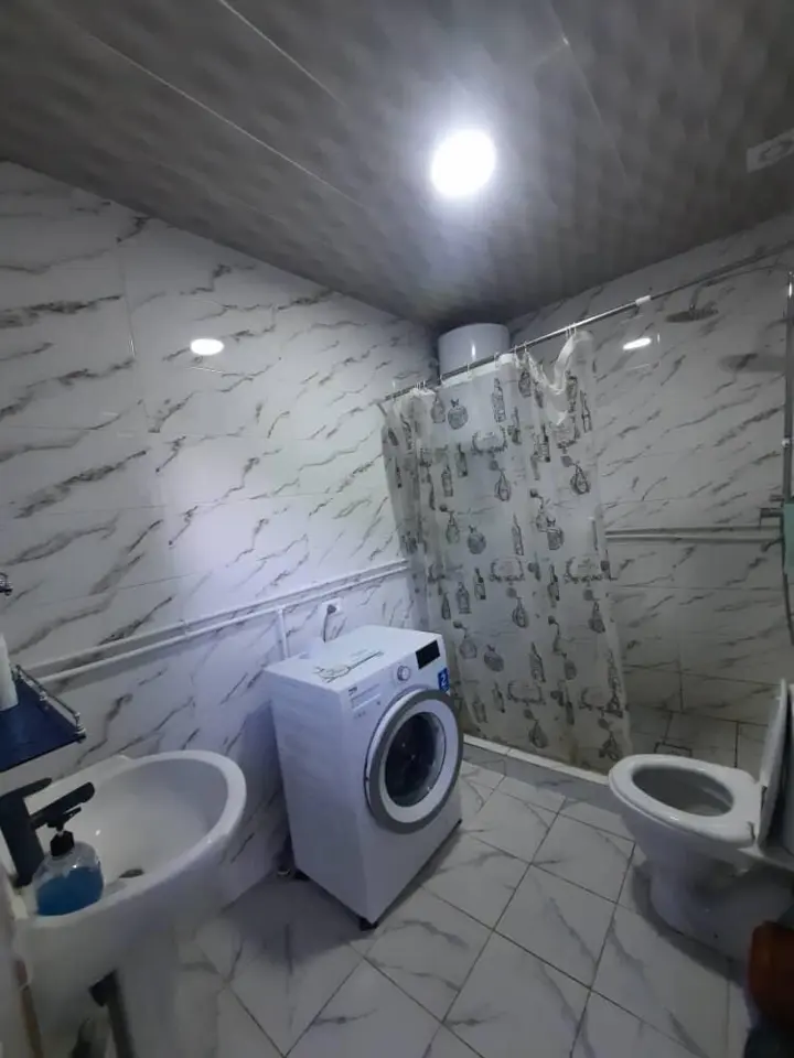Yrysky Guesthouse — room, Arkit