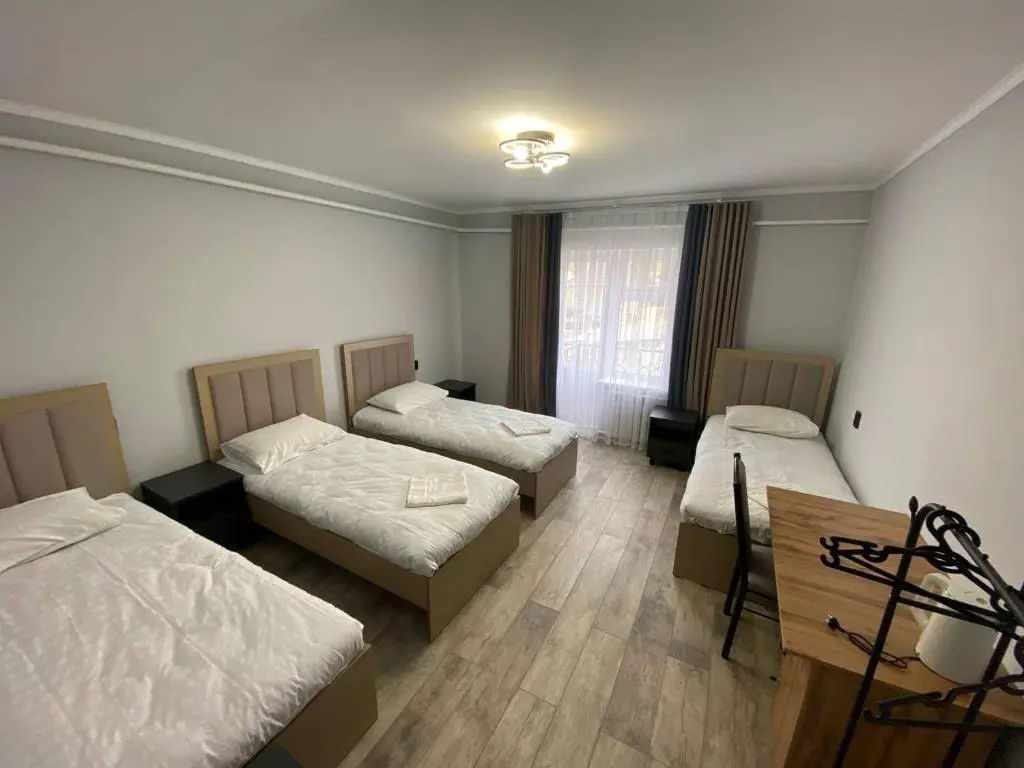 Quadruple Room — room, Kochkor