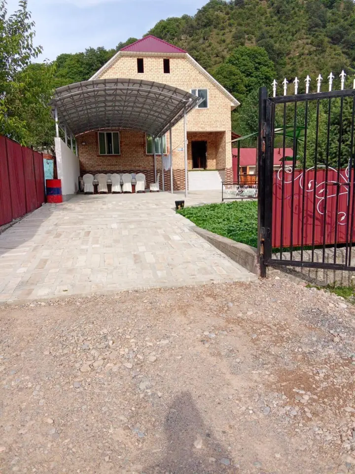 Гостевой дом "Береке" — guest house, Arkit