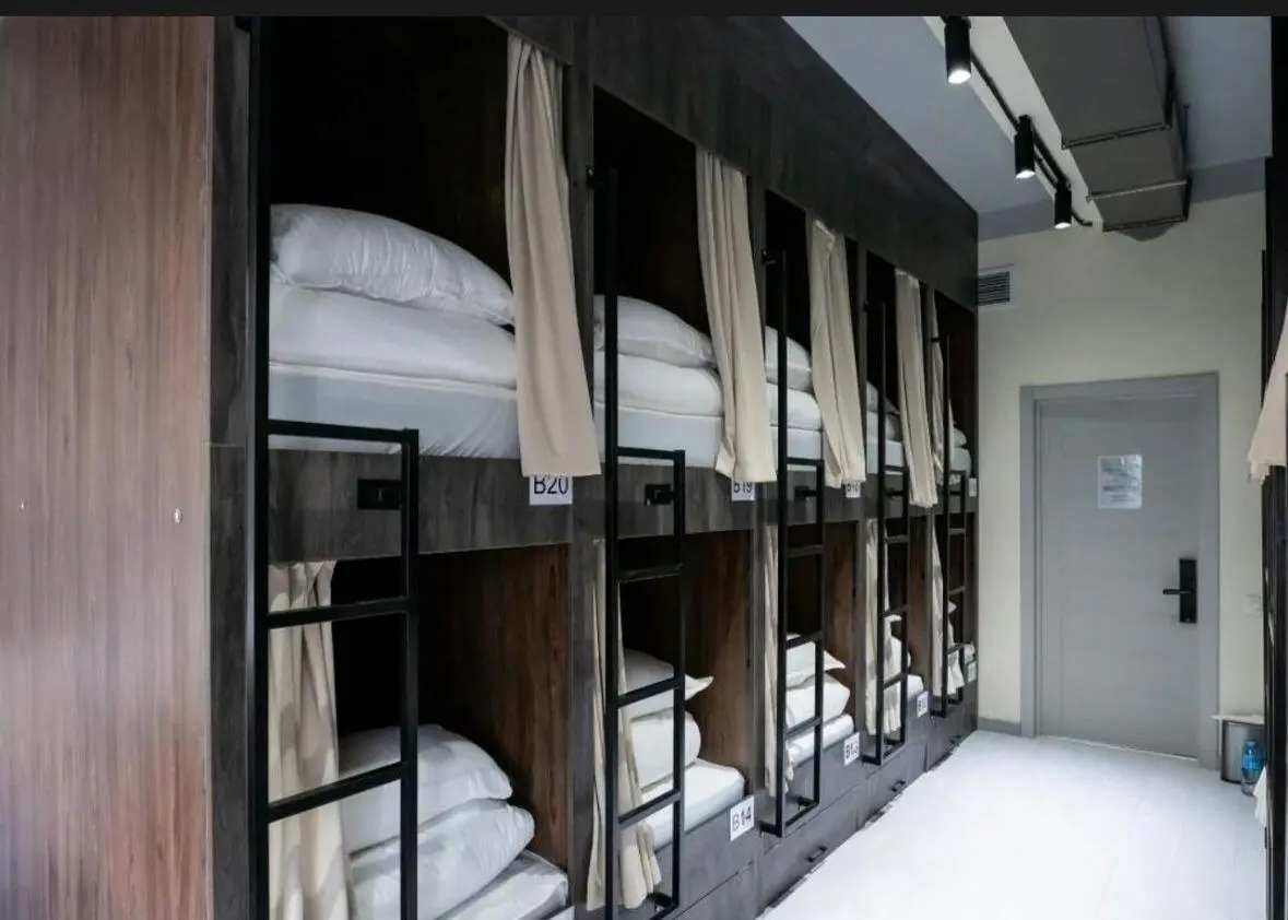 Койко-место в общем номере — bed space, Bishkek