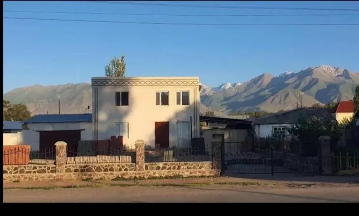 Гостевой Дом "Малика" — guest house, Kochkor