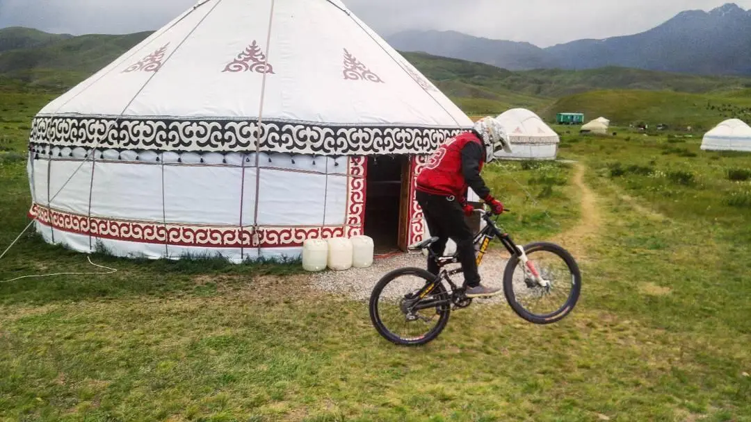 Turan Camp Ethno-Camp — recreation area, v. Suusamyr