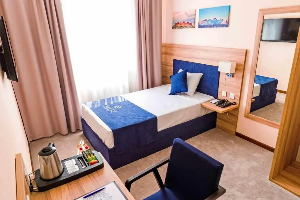 Single Comfort Room — room, Osh