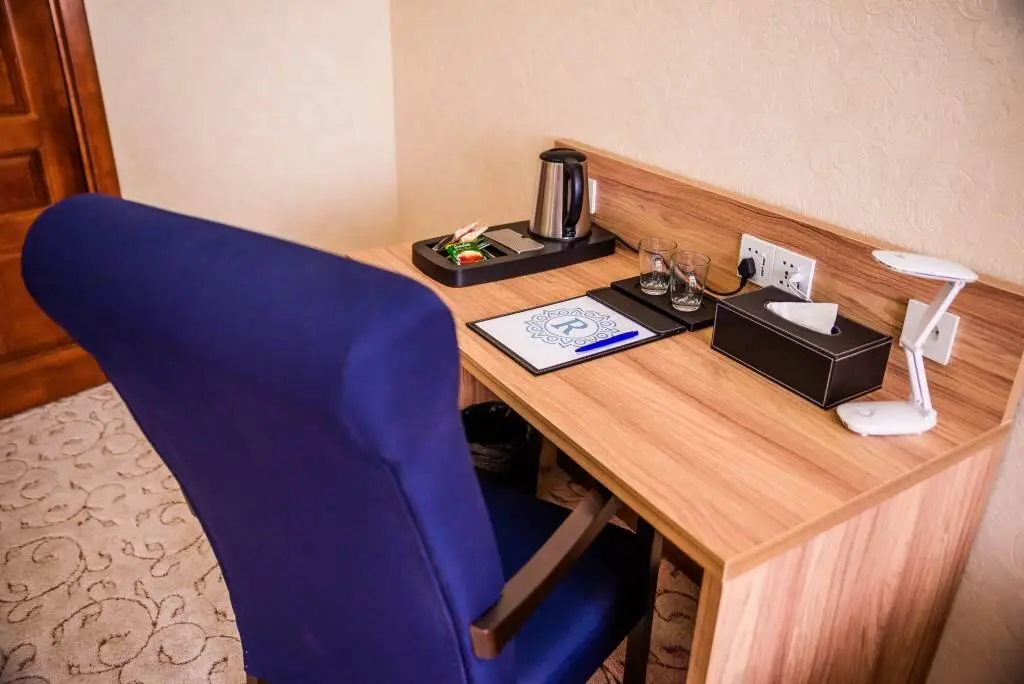 Single Comfort Room — room, Osh