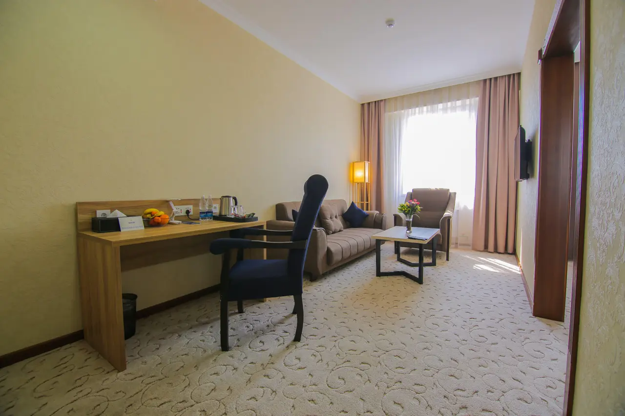 Single Junior Suite — room, Osh