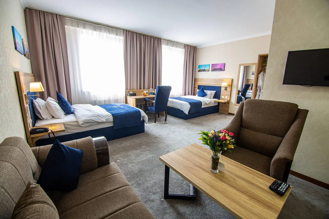 Superior Double Room — room, Osh
